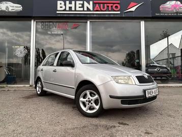 Skoda Fabia 1.4i Classic /RADIO/BLUETHOOTH/PROPRE, Autos, Euro 2, Argent ou Gris, Achat, Entreprise