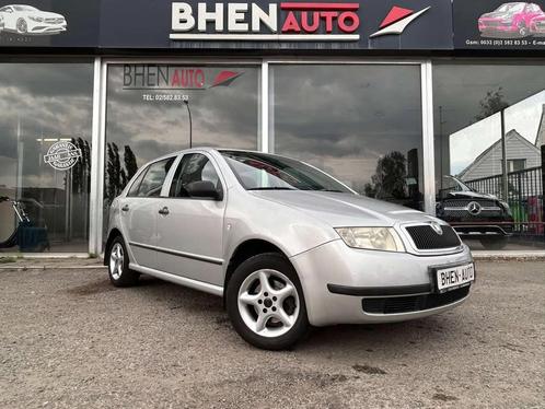 Skoda Fabia 1.4i Classic /RADIO/BLUETHOOTH/PROPRE (bj 2002), Auto's, Skoda, Bedrijf, Te koop, Fabia, ABS, Airbags, Bluetooth, Elektrische ramen
