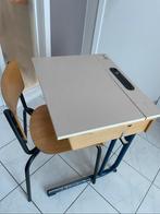 Schoolbankje + stoel / lessenaar / bureau / old school retro, Comme neuf, Enlèvement ou Envoi