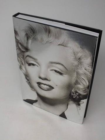 Marilyn Monroe en de camera beschikbaar voor biedingen