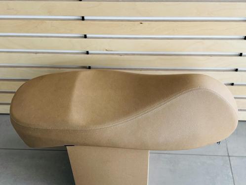 *UITVERKOOP ZADELS VESPA, Fietsen en Brommers, Scooters | Vespa, Nieuw, Ophalen