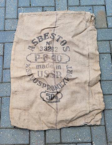 1 oude jute zak Asbestos USSR beschikbaar voor biedingen