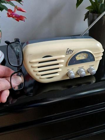 Transistor vintage. Je travaille toujours., Enlèvement ou Envoi, Comme neuf