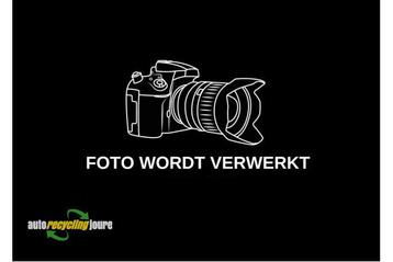 Motor van een Ford Cougar beschikbaar voor biedingen