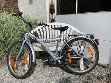 Vélo enfant  disponible aux enchères