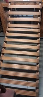 Gratis 70cm op 2meter 2 stuks plus matras van 1m40, Huis en Inrichting, Slaapkamer | Matrassen en Bedbodems, Ophalen