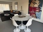 (Gereserveerd) Ronde Tulip tafel - Saarinen - met 4 Tulip st, Huis en Inrichting, Ophalen, Overige materialen, Gebruikt, Design