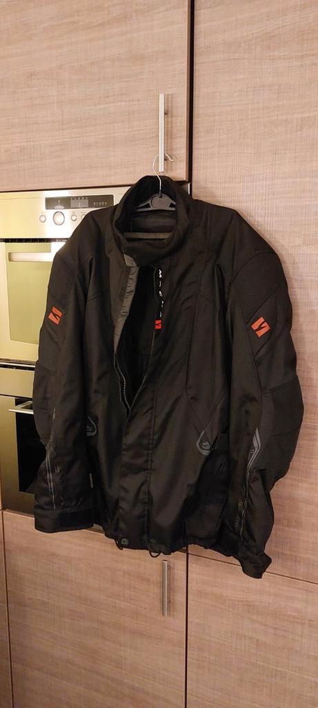 Combinaison de moto MACNA non portée 10 fois NEUVE, Motos, Vêtements | Vêtements de moto, Combinaison, Hommes, Neuf, sans ticket