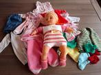 pop met geluid en poppenkleding, Kinderen en Baby's, Speelgoed | Poppen, Ophalen, Gebruikt, Babypop