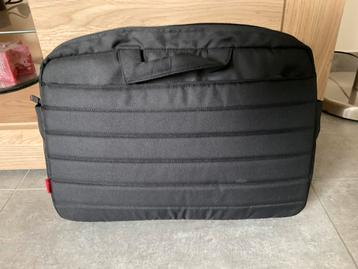 POSS laptoptas zwart 15.6inch beschikbaar voor biedingen