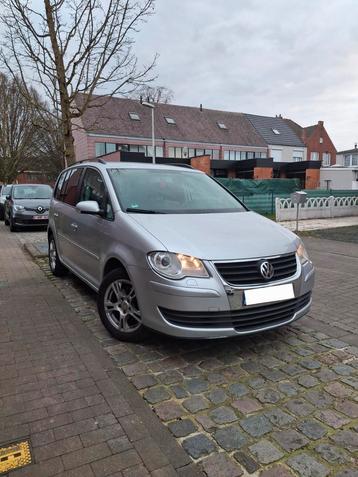 Volkswagen Touran 1.4 TSI 7-zits 0488 90 55 37