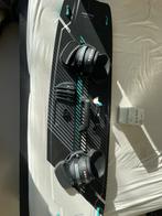 Vantage inerta gen 3, maat 136, Sports nautiques & Bateaux, Kitesurf, Double astuce, Enlèvement ou Envoi, Comme neuf, Planche de kite