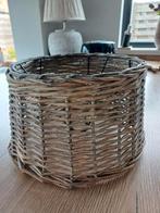 ROTAN LAMPENKAP, Ophalen, Zo goed als nieuw