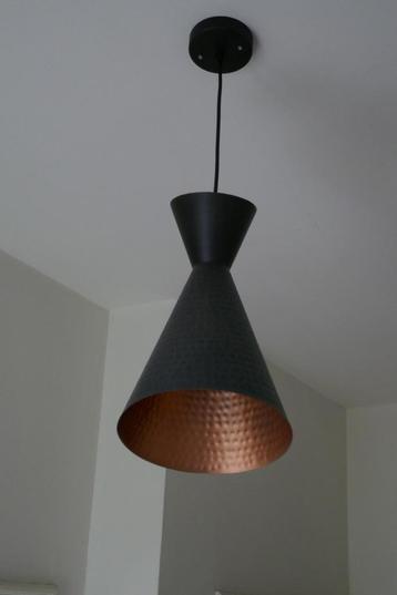 Lichtarmatuur - sfeervolle design hanglampen beschikbaar voor biedingen