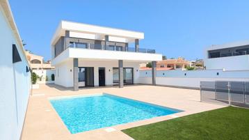 Exclusieve villa te koop in Ciudad Quesada, Alicante beschikbaar voor biedingen