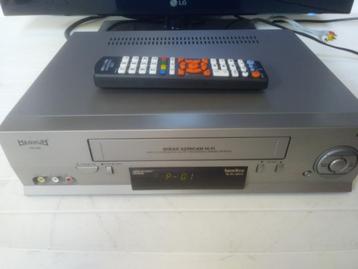 Magnum HiFi stereo 6 kops video recorder met afstandsbed. beschikbaar voor biedingen