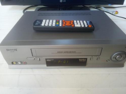 Magnum HiFi stereo 6 kops video recorder met afstandsbed., Audio, Tv en Foto, Videospelers, Gebruikt, VHS-speler of -recorder