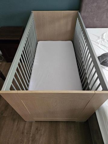 Meegroeibed (zonder matras) beschikbaar voor biedingen
