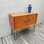 Vijtage retro lowboard sideboard commode dressoir, Huis en Inrichting, Ophalen, Zo goed als nieuw