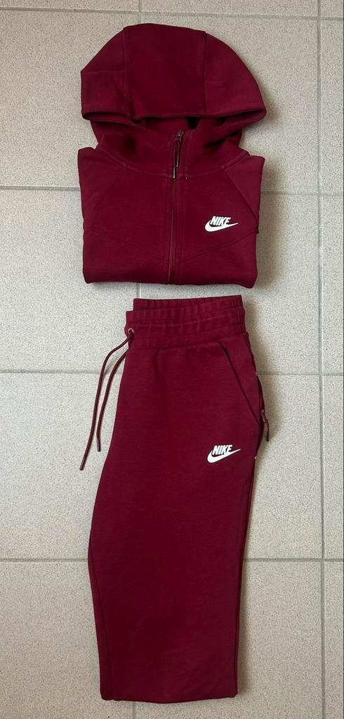 nike tech vest rood, Kleding | Heren, Truien en Vesten, Zo goed als nieuw, Maat 46 (S) of kleiner, Rood, Verzenden