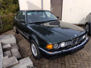 BMW 735i E32 zonder motor voor restauratie b.j 1987 beschikbaar voor biedingen