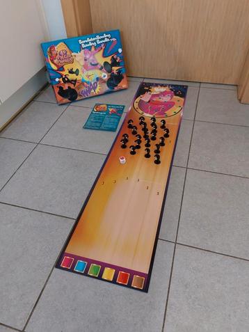 Mega Mindy Bandieten Bowling beschikbaar voor biedingen