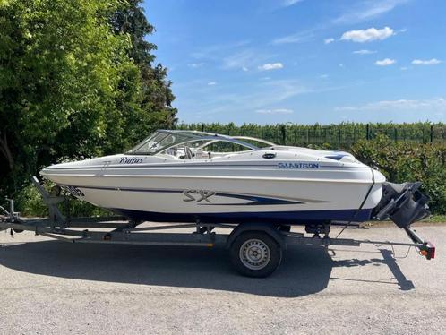 Glastron SX 175 Bowrider binnenboordboot + aanhanger, Watersport en Boten, Speedboten, Zo goed als nieuw, 3 tot 6 meter, Benzine