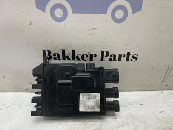 Spanningsregelaar van een Renault Megane beschikbaar voor biedingen