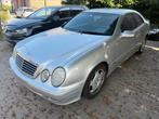 Mercedes CLK200 Kompressor Coupe 2001 Automaat 150.000km, Auto's, Mercedes-Benz, Testrit aan huis, Stof, 4 cilinders, Electronic Stability Program (ESP)