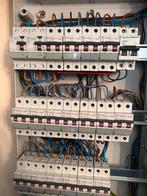 Électricien bâtiment-conformité et installation