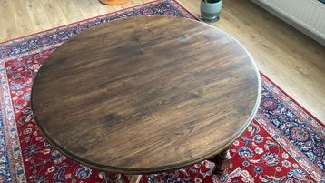 Ronde of ovale tafel bruin eik verlengbaar beschikbaar voor biedingen