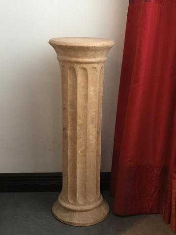 colonne en travertin, stable, lourde mais pas trop (creuse), Enlèvement, Utilisé