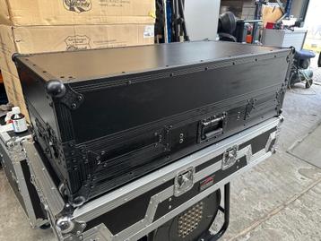 Blacklabel flightcase pioneer 2000 beschikbaar voor biedingen