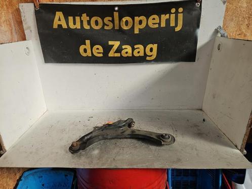 Draagarm links-voor van een Renault Captur, Auto-onderdelen, Ophanging en Onderstel, Renault, Gebruikt, 3 maanden garantie, Ophalen of Verzenden