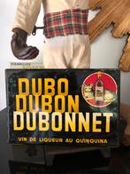 Blikken reclamebord DUBONNET likeur - 1952, Verzamelen, Merken en Reclamevoorwerpen, Reclamebord, Gebruikt, Ophalen of Verzenden