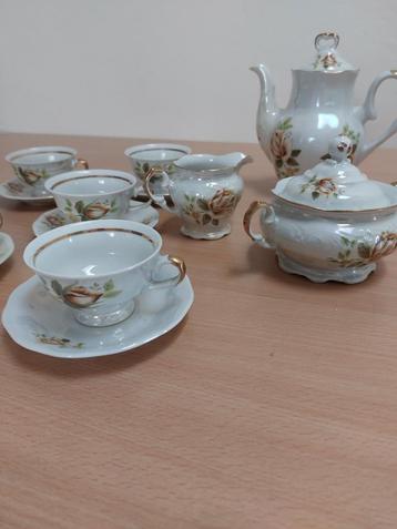 High tea servies uit Polen, nieuw beschikbaar voor biedingen