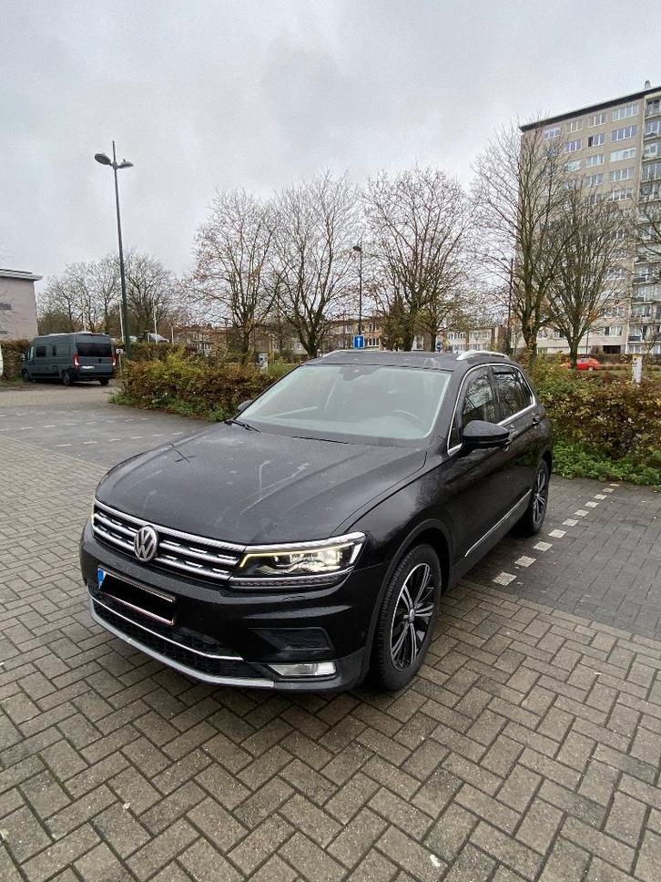 Volkswagen Tiguan Highline FULL OPTION, Auto's, Volkswagen, Particulier, Tiguan, 360° camera, 4x4, Aangepast voor mindervaliden