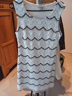 Sweet Miss - kanten bodycon jurk (mt S), Kleding | Dames, Beige, Nieuw, Ophalen of Verzenden, Sweet Miss