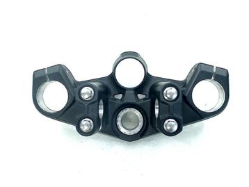 TOP YOKE TROIS POINTS Kawasaki Z 400 (01-1970/-), Utilisé