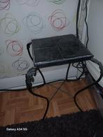 Klein bloementafeltje, Ophalen