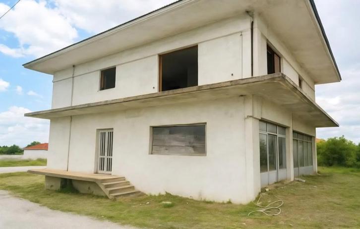 Woonhuis met opslagruimte/winkel Griekenland, Immo, Étranger, Europe autre, Maison d'habitation, Village