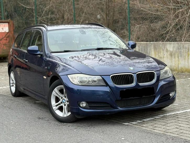 Bmw 318D pack luxury Euro 5, Autos, BMW, Particulier, Série 3, Diesel, Euro 5, Break, Boîte manuelle, Enlèvement