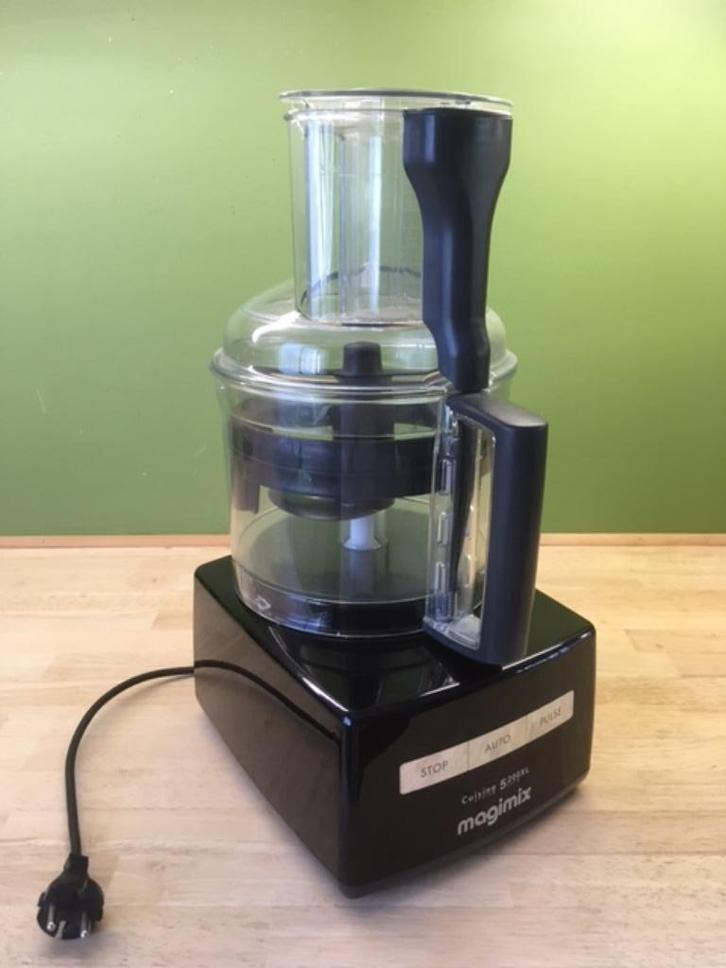 Magimix 5200 XL Premium Zwart, Elektronische apparatuur, Keukenmixers, Zo goed als nieuw, 3 tot 4 liter, 1 snelheid, Ophalen