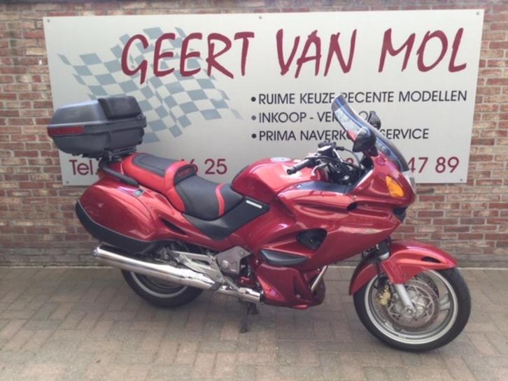 Honda NT 650 V Deauville, 1999, Motoren, Motoren | Honda, Bedrijf, Toermotor, meer dan 35 kW, 2 cilinders, Motorrijbewijs A, Cardan-aandrijving