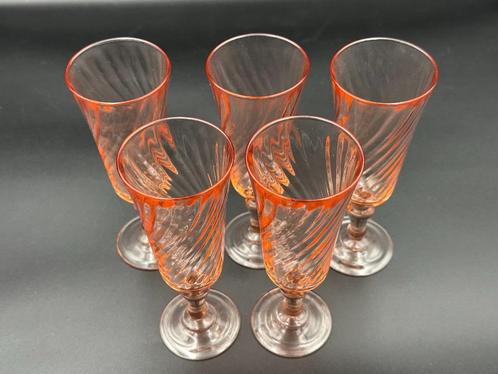 Set van 5 Luminarc Rosaline Champagneglazen – Frankrijk, Verzamelen, Glas en Drinkglazen, Zo goed als nieuw, Overige typen, Ophalen of Verzenden