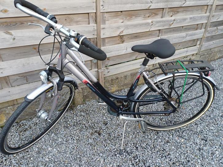 Mooie damesfiets of studentenfiets, Fietsen en Brommers, Fietsen | Dames | Damesfietsen, Ophalen of Verzenden