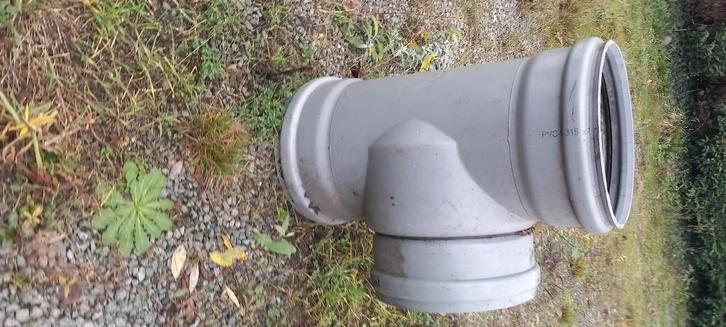 Pvc T stukken buis 315mm tekoop, Doe-het-zelf en Bouw, Buizen en Afvoer, Nieuw, PVC, 80 mm of meer, Ophalen
