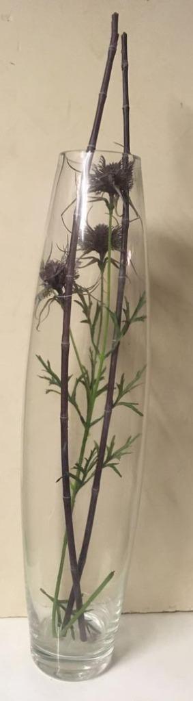 Grand vase conique en verre beschikbaar voor biedingen