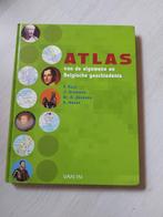 Atlas van de algemene en Belgische geschiedenis, Boeken, Atlassen en Landkaarten, Ophalen of Verzenden, Zo goed als nieuw, Wereld