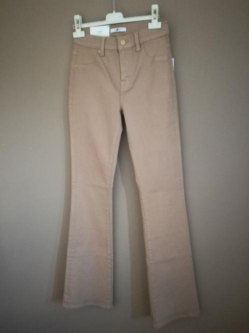 beige bootcut damesjeans van 7 For All Mankind, Kleding | Dames, Spijkerbroeken en Jeans, Nieuw, Ophalen